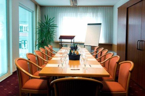 Hotel Berlin - Greenline Hotel Zossen Luaran gambar