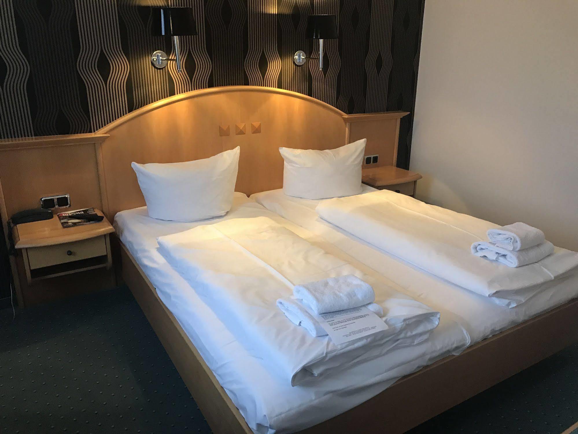 Hotel Berlin - Greenline Hotel Zossen Luaran gambar
