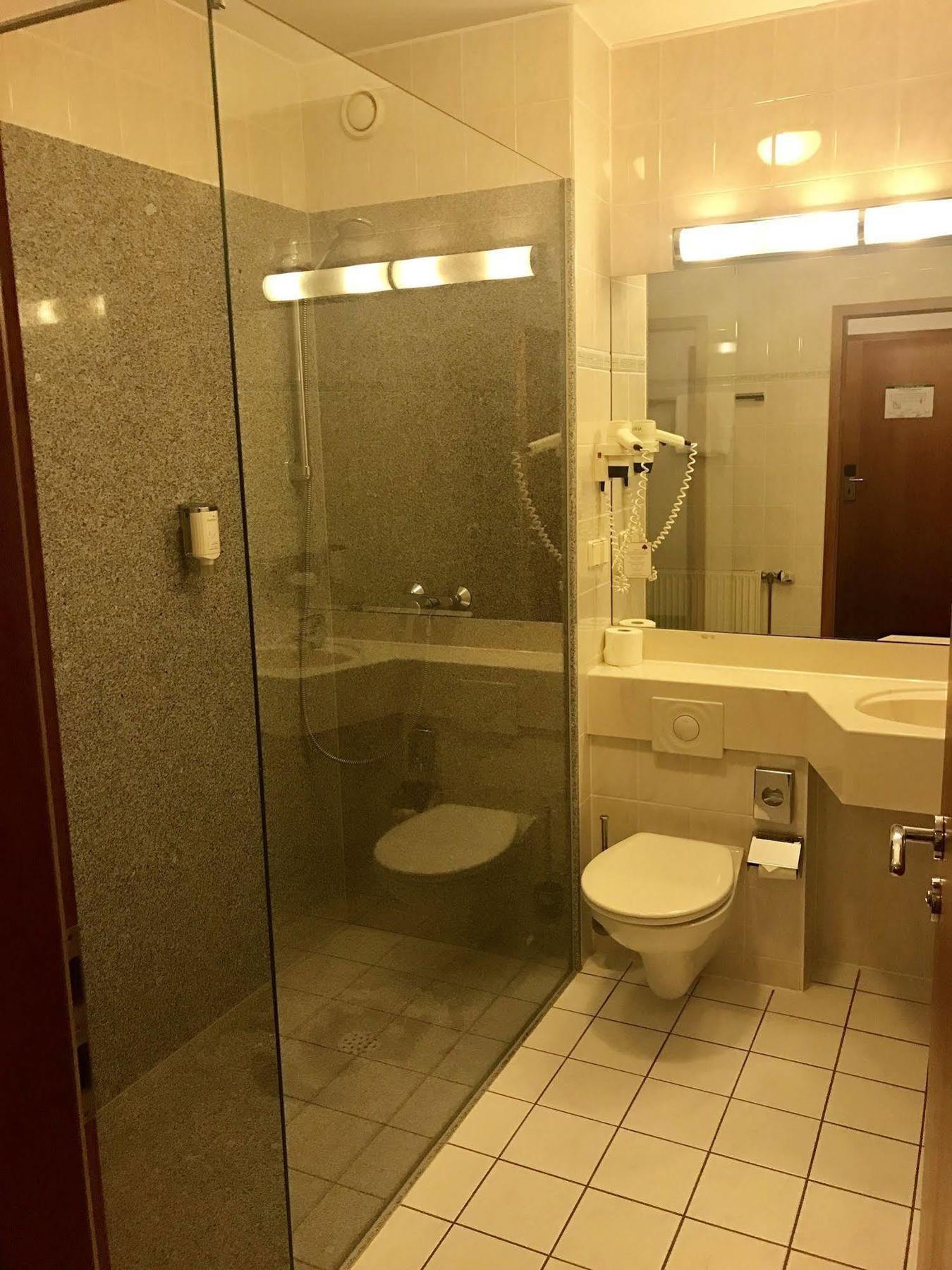 Hotel Berlin - Greenline Hotel Zossen Luaran gambar